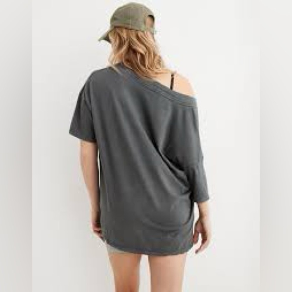 Aerie Oversized V-Neck Boyfriend T-Shirt Gray Small - Picture 2 of 9
